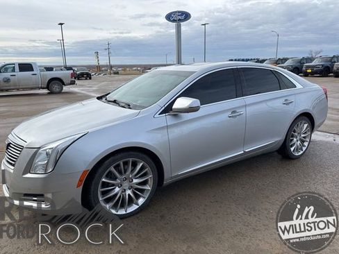 Used 2016 Cadillac XTS Platinum image 1