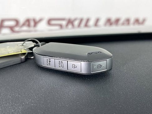 Used 2025 Kia Sorento X-Line EX image 12