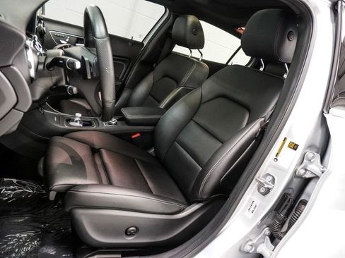 Used 2019 Mercedes-Benz GLA 250 image 6