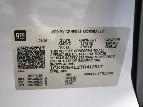 Used 2026 GMC Yukon Denali Ultimate AWD/4WD image 41