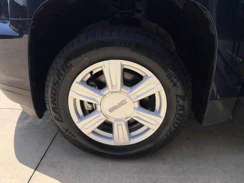 Used 2016 GMC Terrain SLE FWD image 18