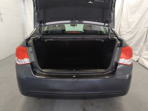 Used 2015 Chevrolet Cruze LT image 29