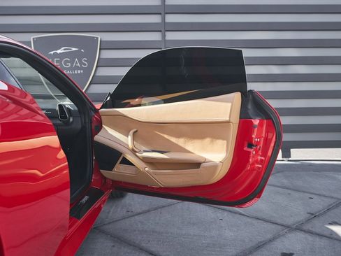 Used 2013 Ferrari 458 Italia Coupe image 30