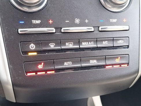 Used 2018 Lincoln MKC Premiere image 15