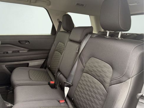 New 2026 Nissan Pathfinder SV image 20