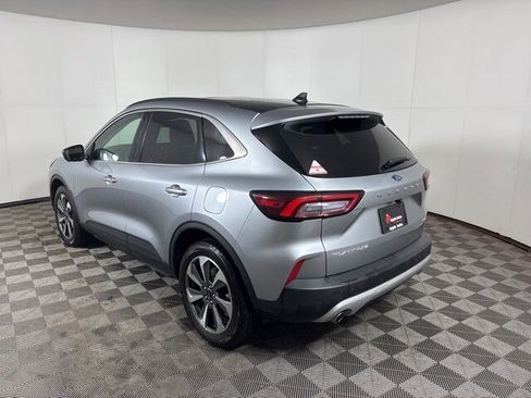 Certified 2024 Ford Escape Platinum image 4