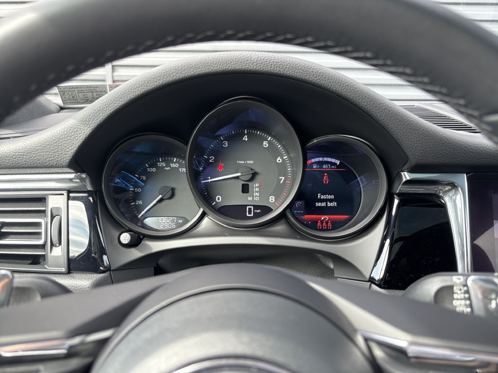 Certified 2026 Porsche Macan AWD/4WD image 21