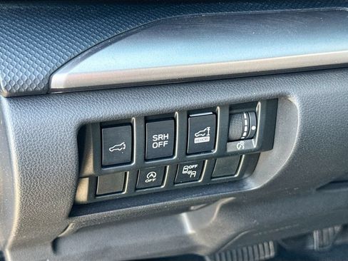 Used 2024 Subaru Forester Premium AWD/4WD image 10
