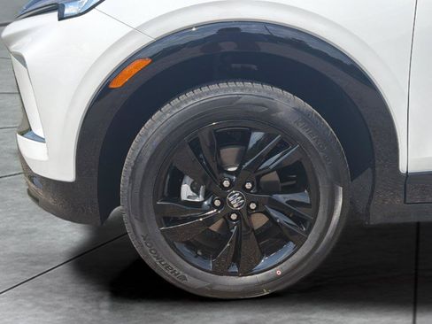 New 2026 Buick Encore GX Sport Touring w/ Advanced Technology Package AWD/4WD image 28