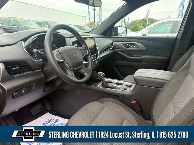 Used 2023 Chevrolet Traverse LT FWD image 10