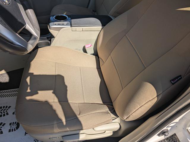 Used 2014 Toyota Prius V Three FWD image 31