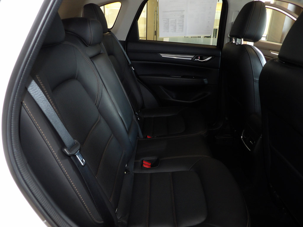 Certified 2023 MAZDA CX-5 AWD 2.5 S w/ Premium Plus Pkg image 18