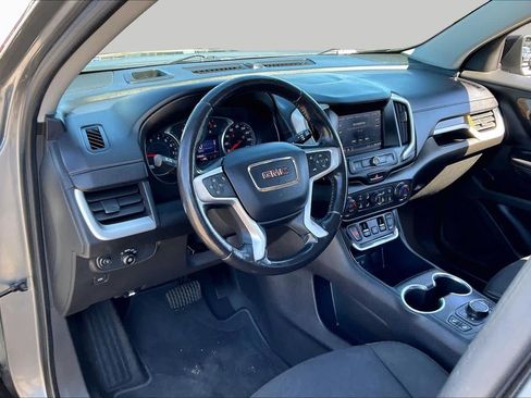 Used 2020 GMC Terrain SLE w/ Driver Convenience Package FWD image 17