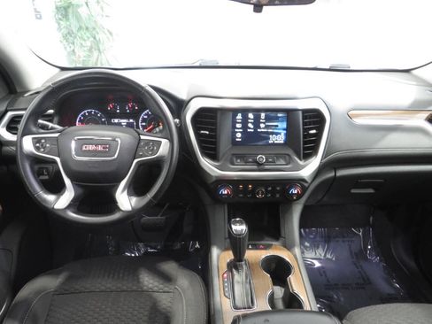 Used 2017 GMC Acadia SLE AWD/4WD image 9