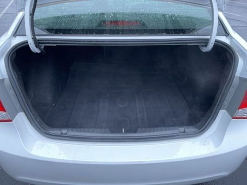 Used 2014 Chevrolet Cruze LS image 21