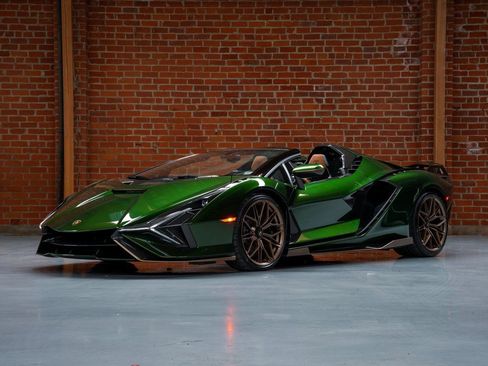 Used 2021 Lamborghini Sian Roadster image 33