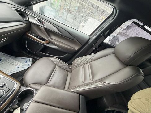 Used 2021 MAZDA CX-9 Signature image 25