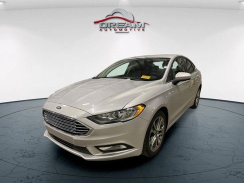 Used 2017 Ford Fusion S w/ Equipment Group 101A FWD image 4