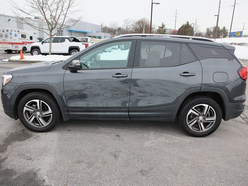 Used 2019 GMC Terrain SLT w/ Preferred Package image 4