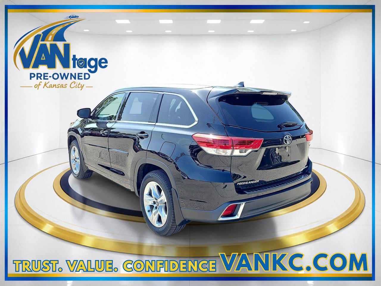 Used 2018 Toyota Highlander Limited w/ Protection Package #3 AWD/4WD image 9