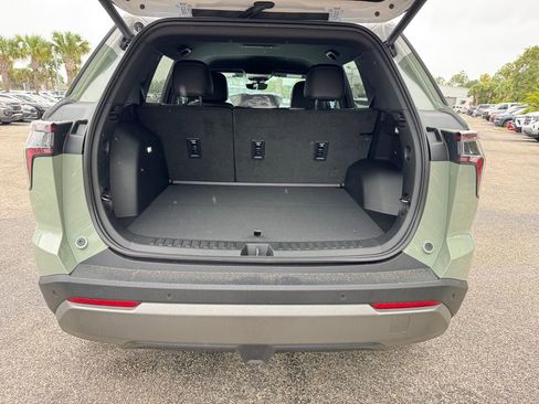 New 2026 Chevrolet Equinox LT w/ Convenience Package II FWD image 12