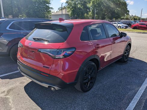 Used 2024 Honda HR-V Sport image 8