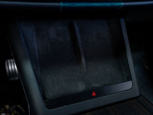 Used 2024 Tesla Model X image 44