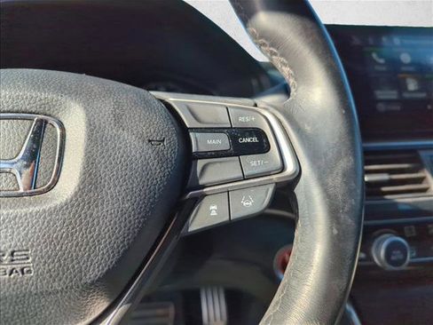 Used 2020 Honda Accord Sport image 10