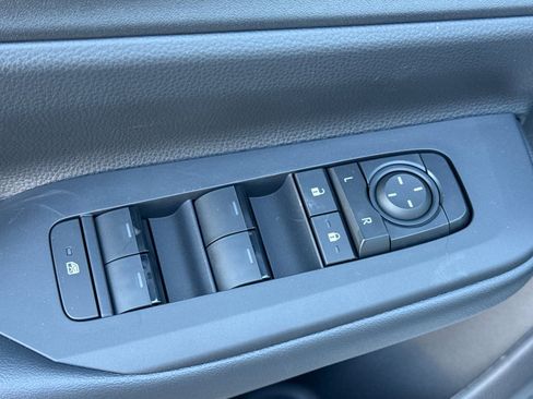 New 2026 Toyota Prius Plug-In Hybrid image 14