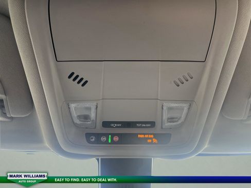 Used 2023 Chevrolet Equinox LT w/ LPO, Floor Liner Package image 37