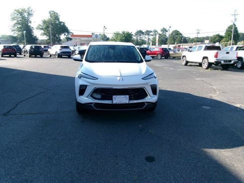 Used 2025 Buick Encore GX Preferred FWD image 3