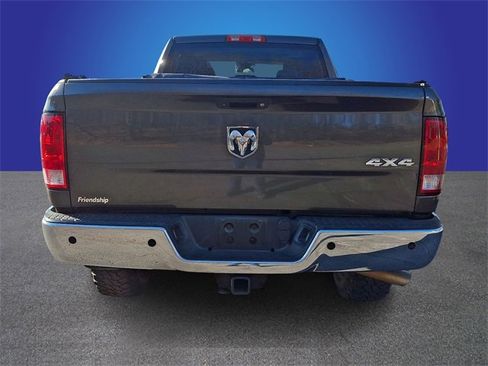 Used 2018 RAM 2500 Tradesman w/ Chrome Appearance Group image 5