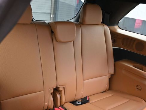 Used 2026 Hyundai Palisade Calligraphy FWD image 34