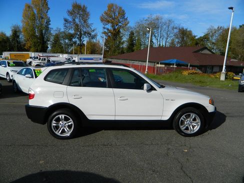Used 2004 BMW X3 3.0i image 9