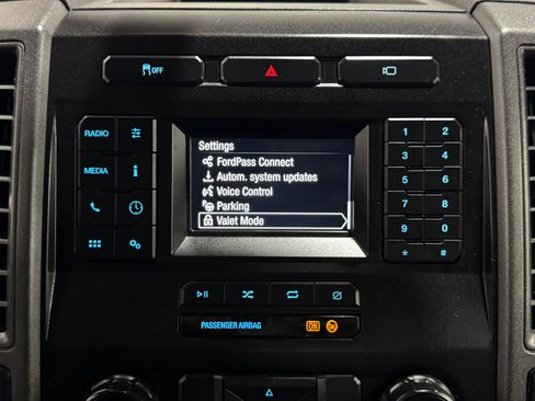 Used 2020 Ford F250 XL w/ Power Equipment Group image 74