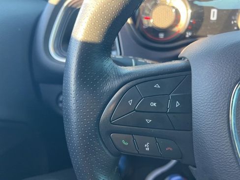 Used 2018 Dodge Challenger R/T w/ Driver Convenience Group image 10