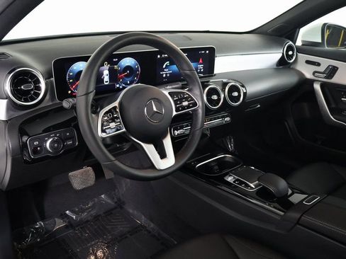Used 2020 Mercedes-Benz A 220 A 220 image 7