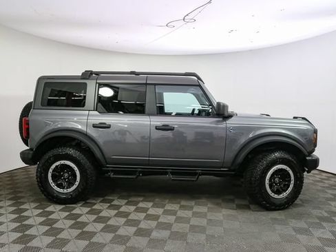 Used 2023 Ford Bronco Black Diamond w/ Sasquatch Package AWD/4WD image 12