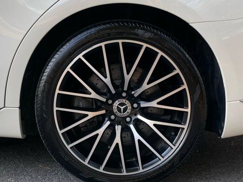 Used 2022 Mercedes-Benz S 580 4MATIC Sedan image 6