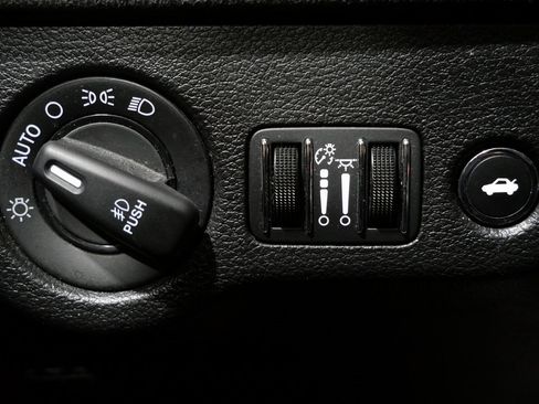 Certified 2021 Dodge Charger SXT w/ Driver Convenience Group image 15