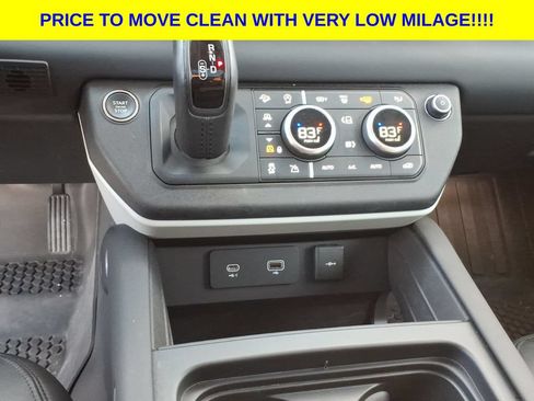 Used 2024 Land Rover Defender 110 S AWD/4WD image 21