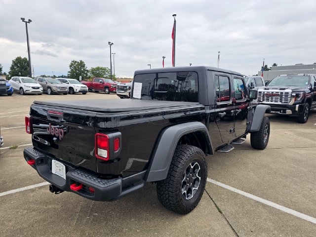 Used 2023 Jeep Gladiator Rubicon w/ Cold Weather Group AWD/4WD image 4