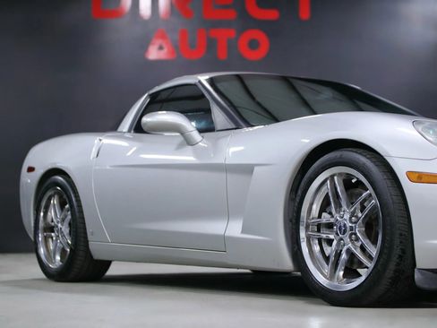 Used 2006 Chevrolet Corvette Coupe image 4