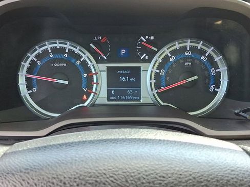 Used 2016 Toyota 4Runner SR5 Premium image 21