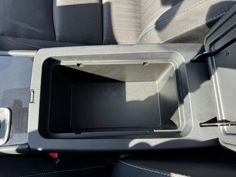 Used 2022 Nissan Altima 2.5 SV w/ SV Premium Package image 22