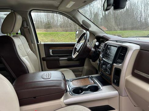 Used 2018 RAM 2500 Longhorn w/ Longhorn Southfork Package image 23