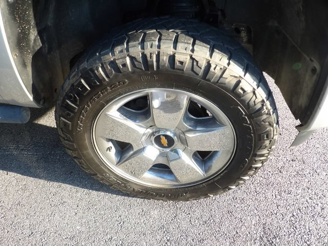 Used 2011 Chevrolet Silverado 1500 LT w/ All-Star Edition AWD/4WD image 15