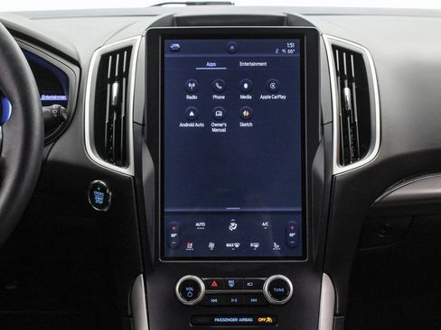 Certified 2022 Ford Edge SEL w/ Convenience Package image 15