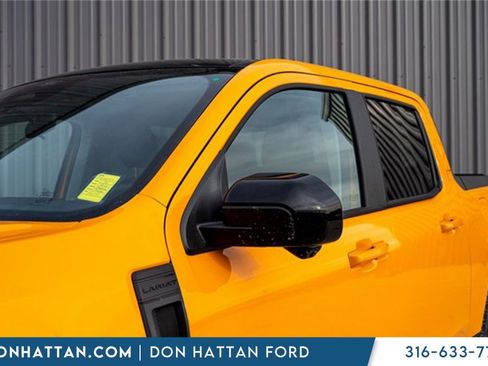 New 2026 Ford Maverick Lariat w/ Black Appearance Package image 30