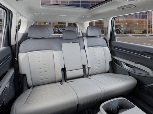 New 2026 Kia EV9 Wind image 16